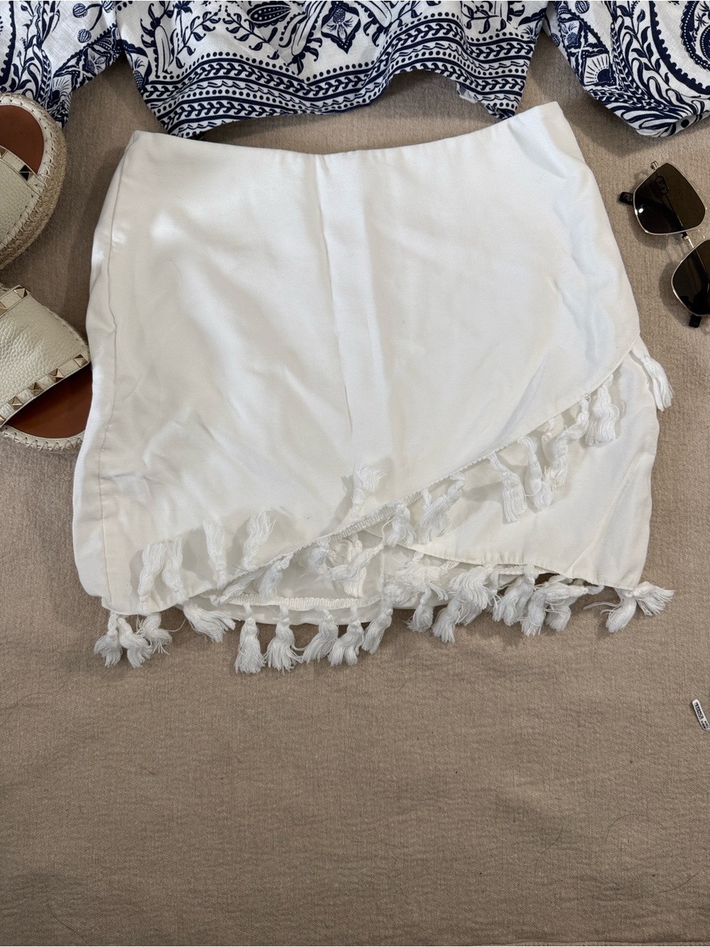 Vici White Tassel Wrap Mini Skirt - Picture 4 of 4